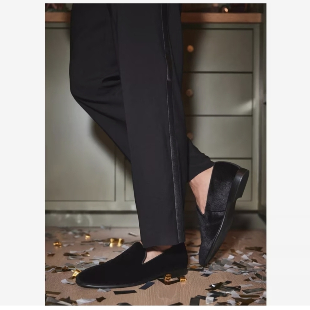 Elegant Black Men's Loafers